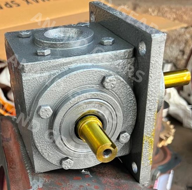 Machined spiral bevel gear set